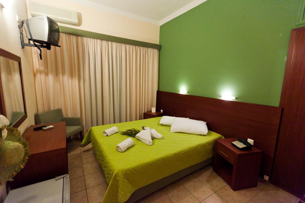 Hotel Possidon Aegina Zimmer foto