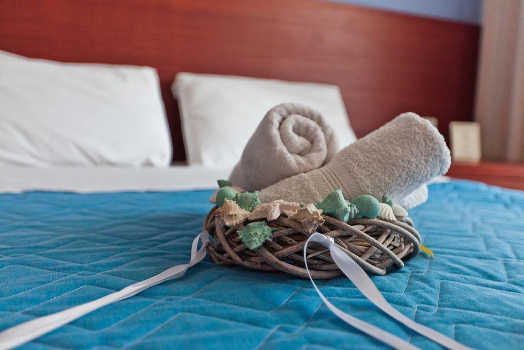 Hotel Possidon Aegina Zimmer foto